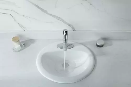 Tuscany® Forden Polished Chrome One Handle Pull-Out Bathroom Faucet - Modern Elegance for Your Bathroom 10 Tuscany® Forden Polished Chrome One Handle Pull-Out Bathroom Faucet - Modern Elegance for Your Bathroom - Image 10