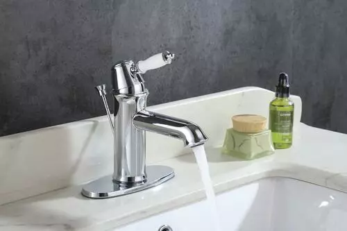 Tuscany® Winterset One-Handle 4" Centerset Polished Chrome Bathroom Faucet - Elegant & Durable Design 8 Tuscany® Winterset One-Handle 4" Centerset Polished Chrome Bathroom Faucet - Elegant & Durable Design - Image 8