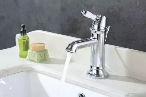 Tuscany® Winterset One-Handle 4" Centerset Polished Chrome Bathroom Faucet - Elegant & Durable Design 11 Tuscany® Winterset One-Handle 4" Centerset Polished Chrome Bathroom Faucet - Elegant & Durable Design - Image 11