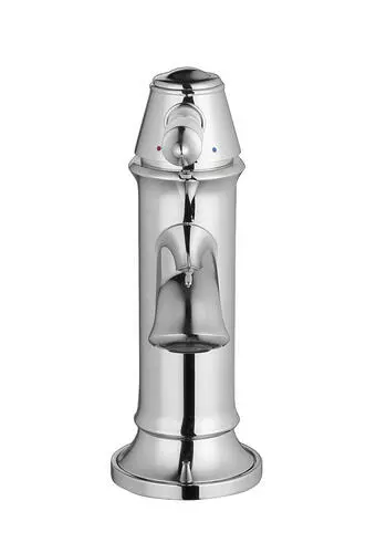 Tuscany® Winterset One-Handle 4" Centerset Polished Chrome Bathroom Faucet - Elegant & Durable Design 6 Tuscany® Winterset One-Handle 4" Centerset Polished Chrome Bathroom Faucet - Elegant & Durable Design - Image 6